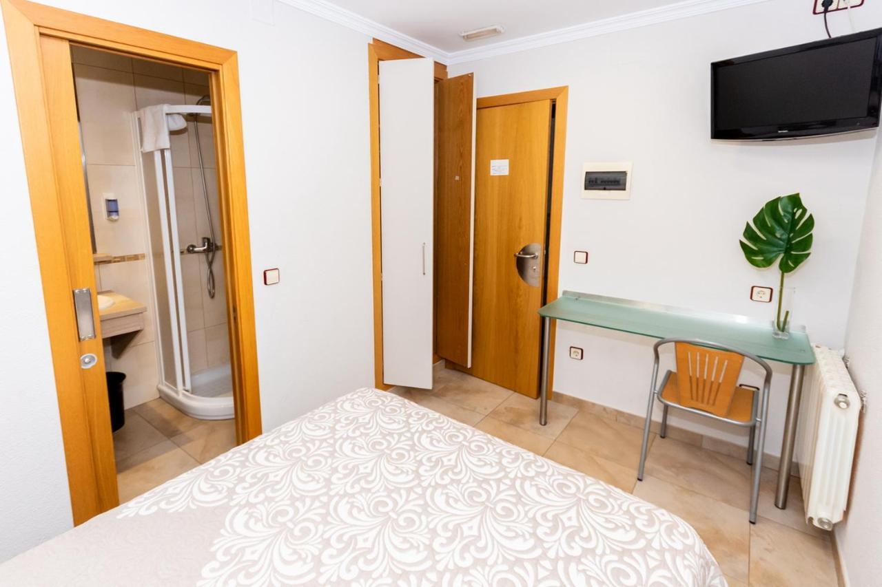 Hostal Viky Madri Exterior foto