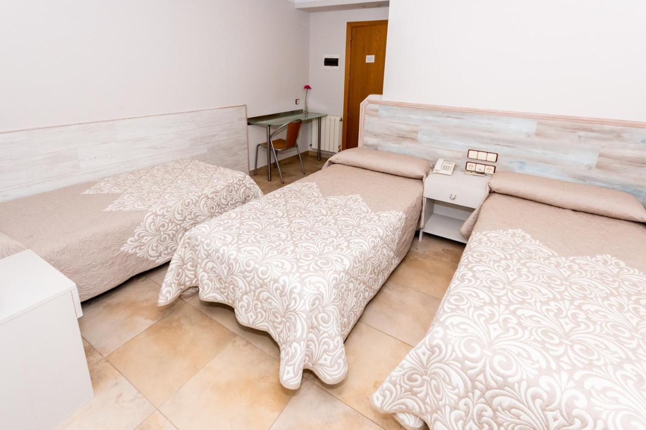 Hostal Viky Madri Exterior foto
